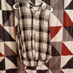 🧡Plaid Sleeveless Button-Up Top